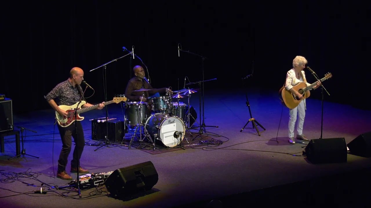 Concert "Et la vie coulait" Nicole Rieu  17/09/2022 Tarascon Sur Ariège
