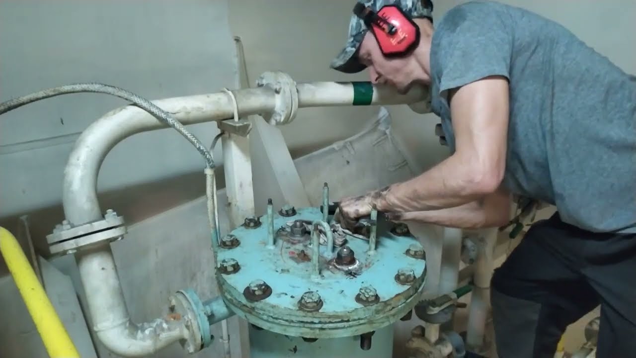 Work with music /Maintenance of MGPS / repaire flowmeter / cleane power switchboard / for students