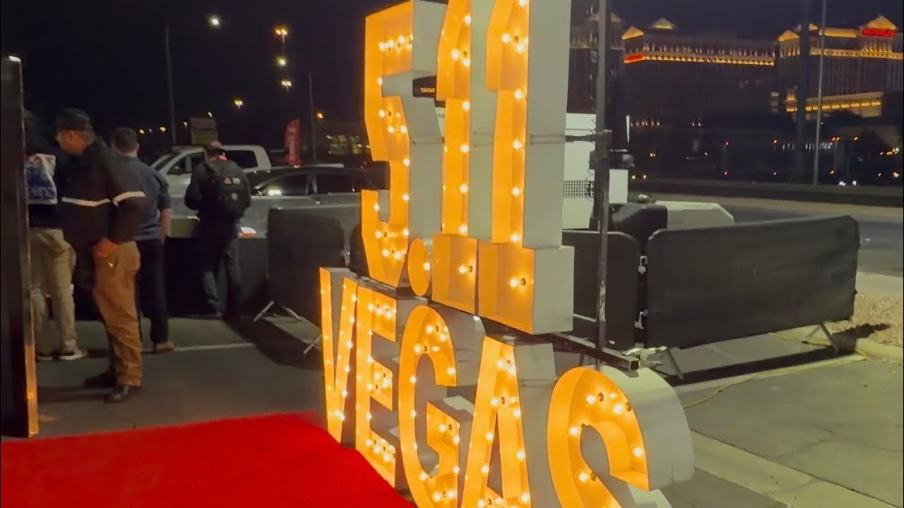5.11 Adventure Vehicle Night | Epic Rigs, Unreal Vibes (Vegas)