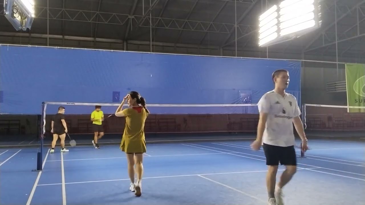 กอล์ฟ + จ๋า // ไข่ +  #badminton #กุ๊งกิ๊งชวนตีแบด #bad 