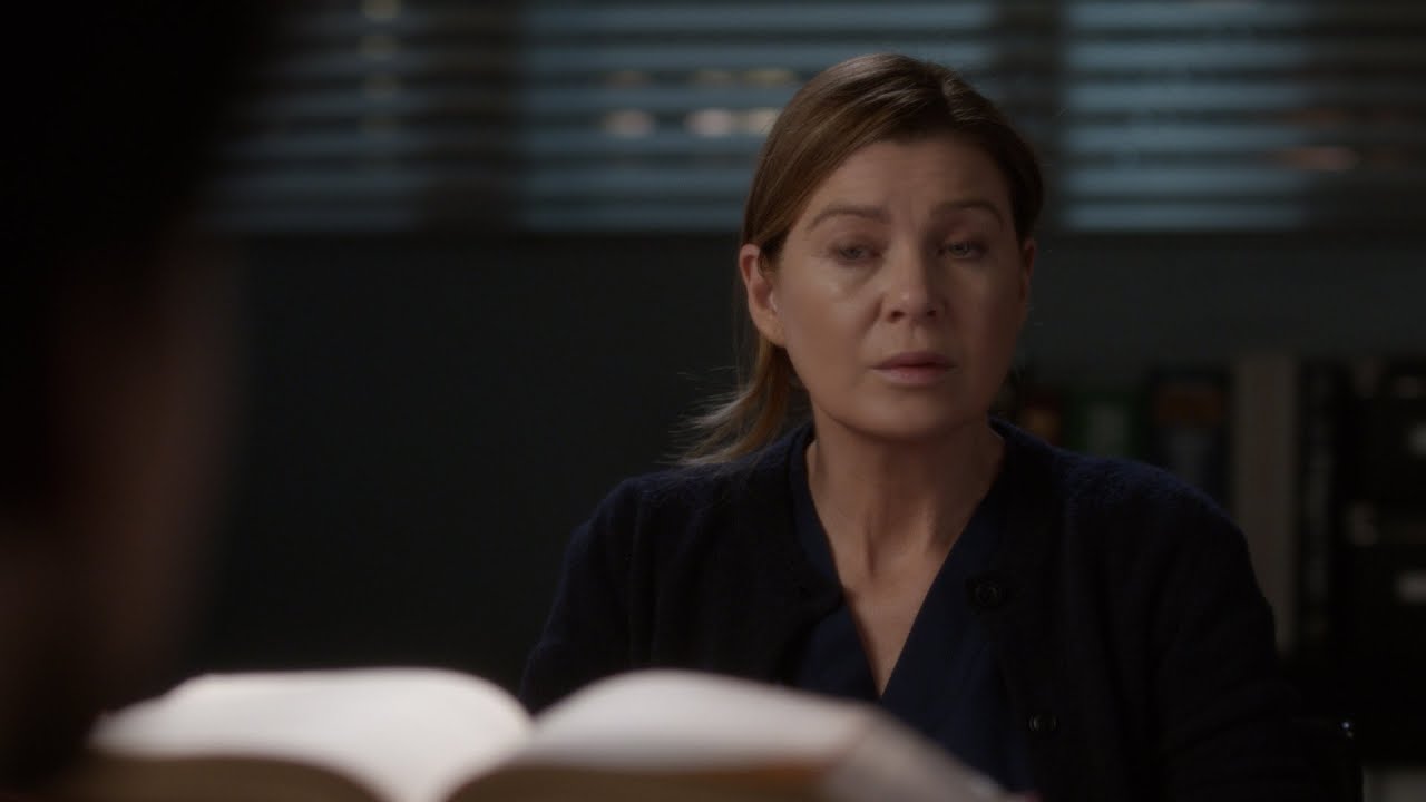 Meredith Works With DeLuca to Diagnose Richard's Illness - Grey's Anatomy