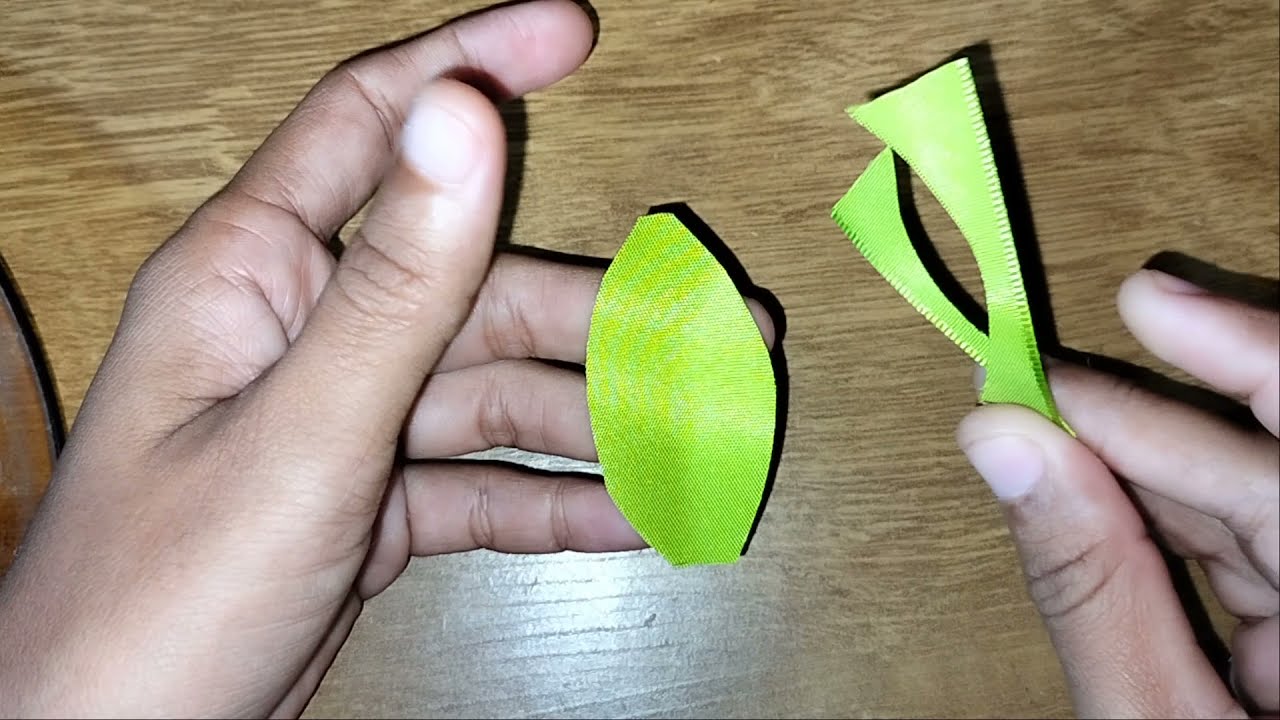 lindo arranjo de flores de cetim pra toalhas montagem completa modelo 511