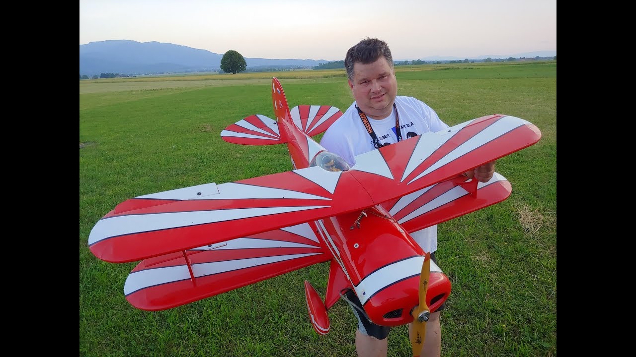 Black Horse Pitts Special 1.5m Biplane with RCGF 26cc gas engine Maiden flight