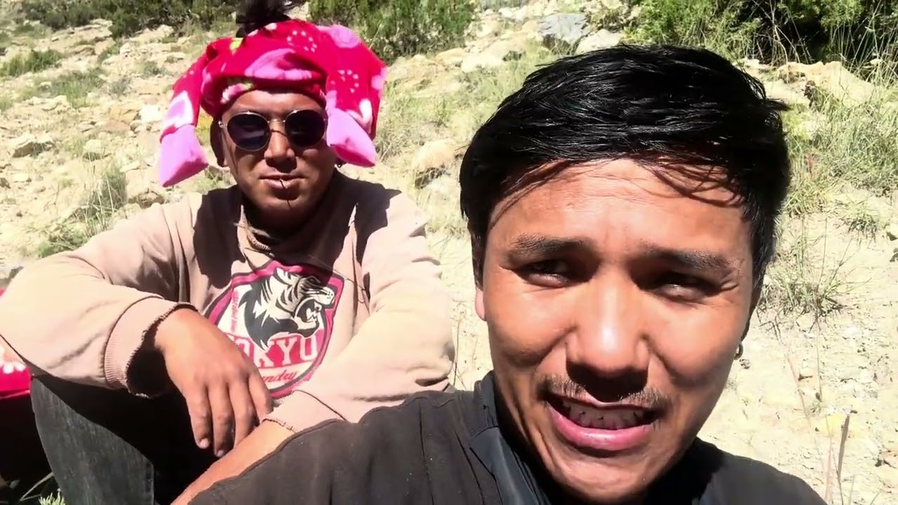 དོལ་པོའི་དགོན་གྱི་ཐོག་མ་སྐྱིད་ཐང་དགོན་དང་རྨོས་ཡུལ། 