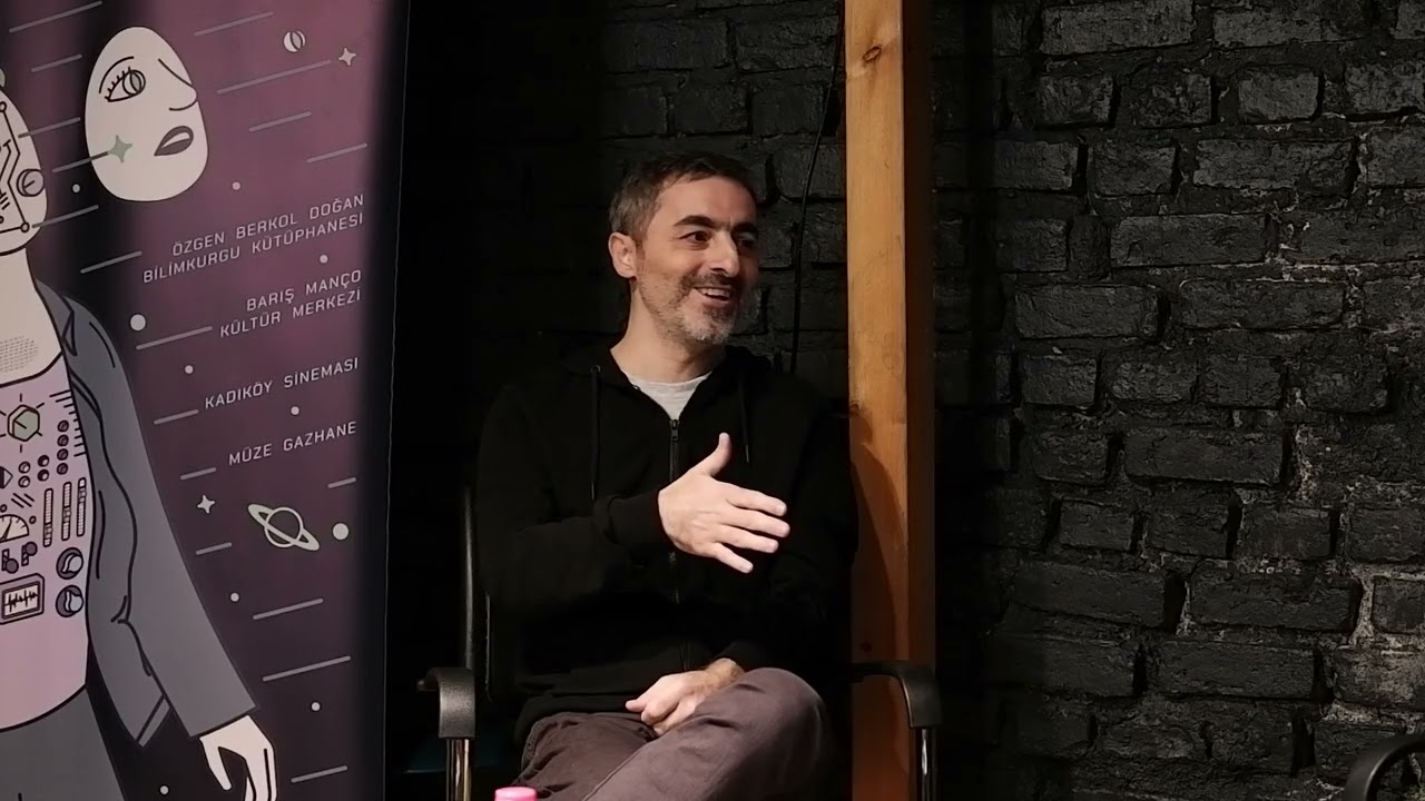 Edebiyatın Solucan Deliği: Mikro Öykü - Gökmen Akça ve Jülide Kayaş