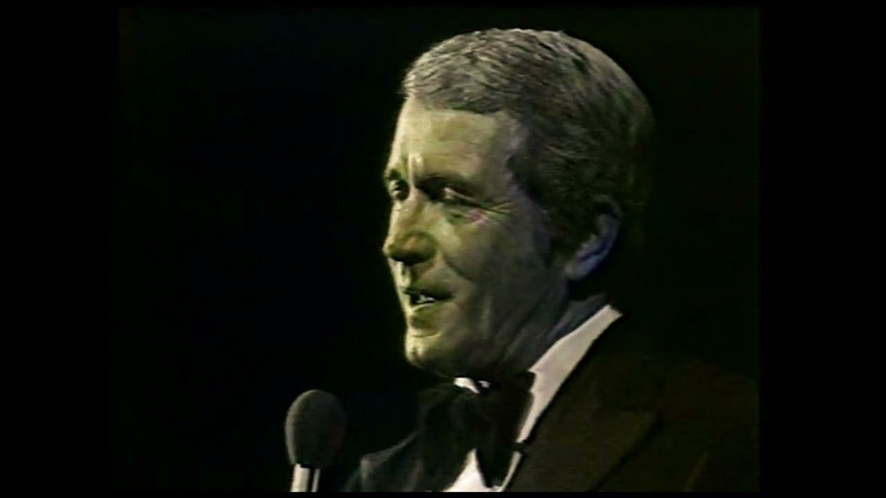 Perry Como - It's Impossible [The Royal Variety Performance - 1974]