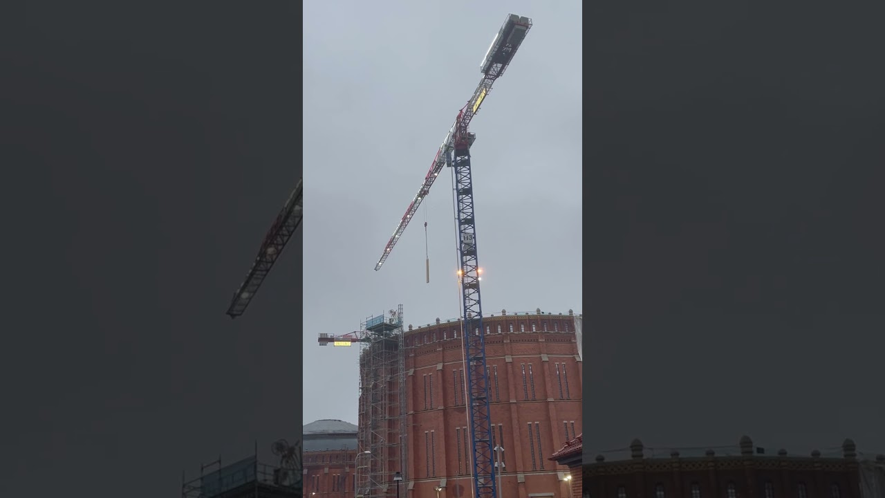 Kranen lyfter. Gamla gasklockorna, Hjorthagen