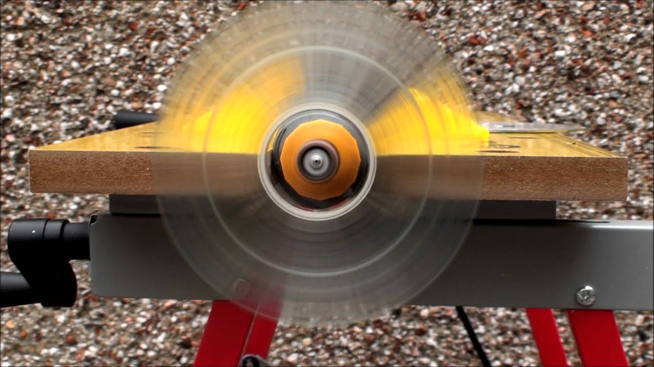 30.000 RPM CD Rom permanent erase. &copy;