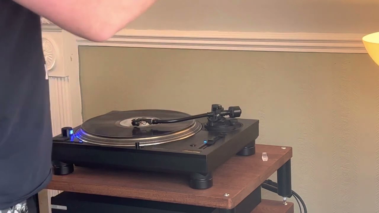 Useful &ldquo;hack&rdquo; to fix turntable feedback and hum