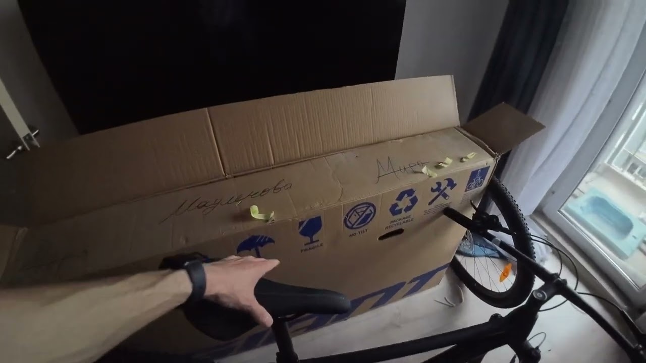 Unboxing & Building a Mountain Bike - Giant XTC SLR 29 2 - ASMR