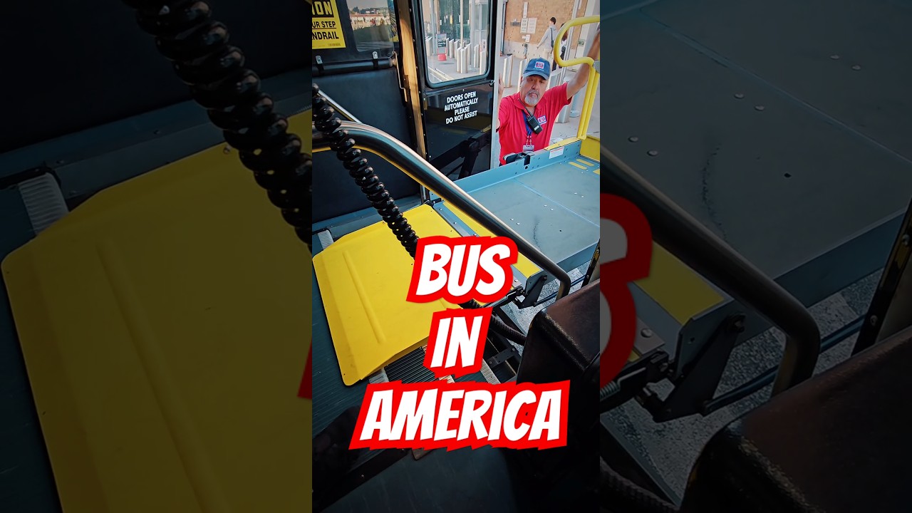 BUS in America 🇺🇸  #tamil #youtube #americatamil #canadatamil