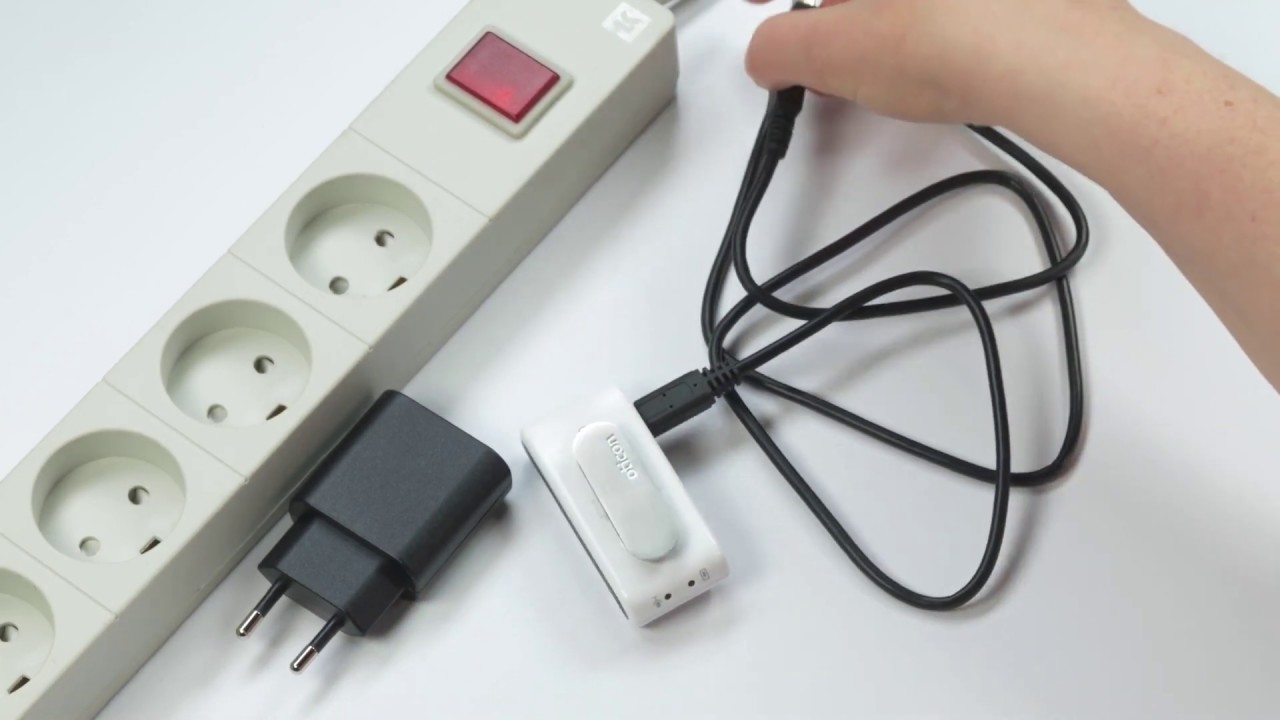 How to charge Oticon EduMic