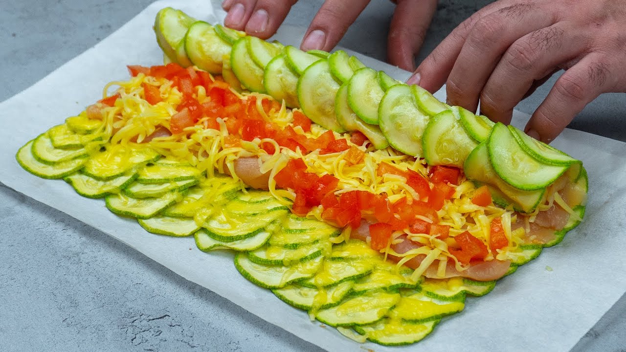 Лучшего сочетания кабачков с куриной грудкой, не существует. Отличный рулет!