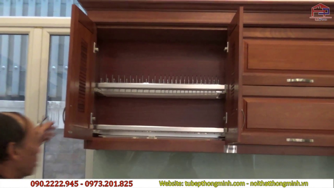 Nội Thất Hpro - Sản phẩm tủ bếp gỗ xoan đào đẹp, công năng cao - Khách hàng: Chú Thận- 220 Âu Cơ