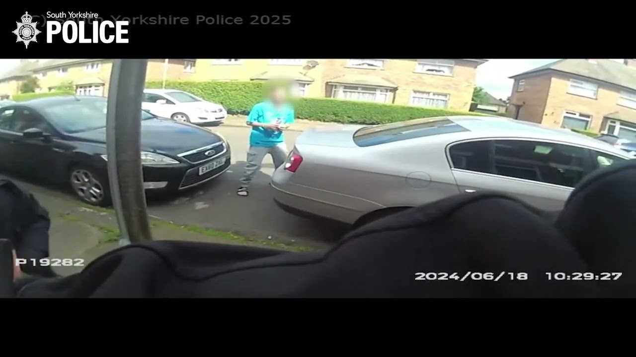 Moment two murderers are arrested by South Yorkshire Police response officers