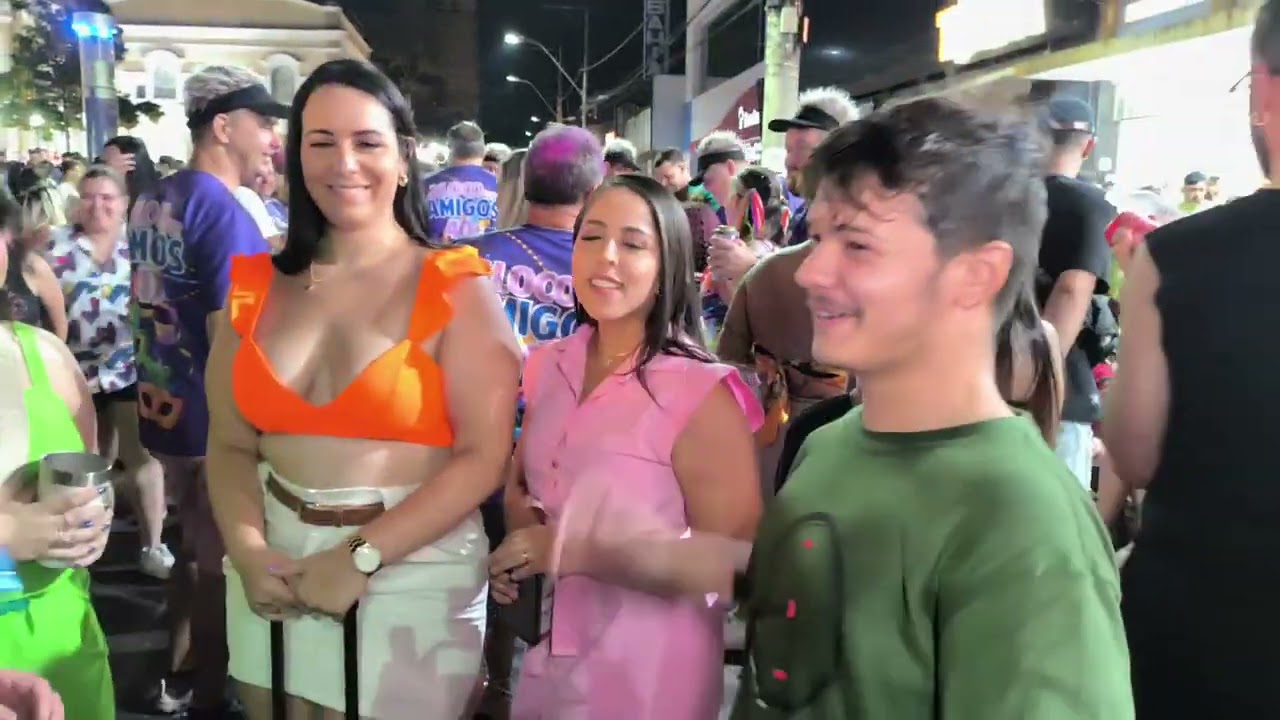 Carnaval dê Santa Barbara dó oeste -repoter Robson Pereira &balim divulgações cinegrafista
