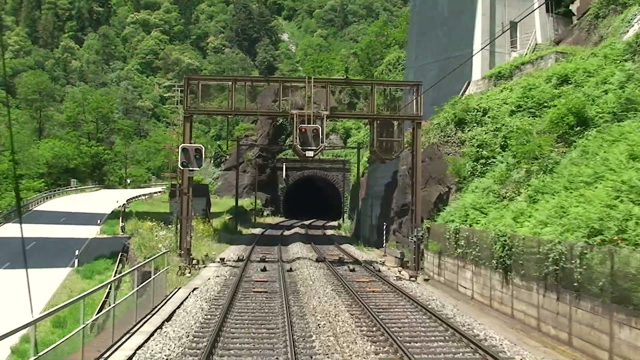 Gotthardbahn  linea  S. Gottardo  cap  ride   Chiasso  -  Erstfeld  5/7