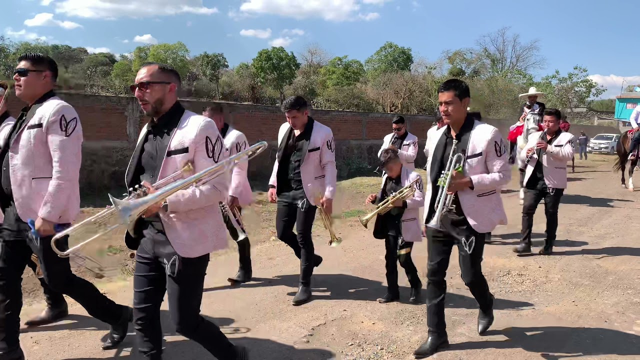 Este son suena maziso
