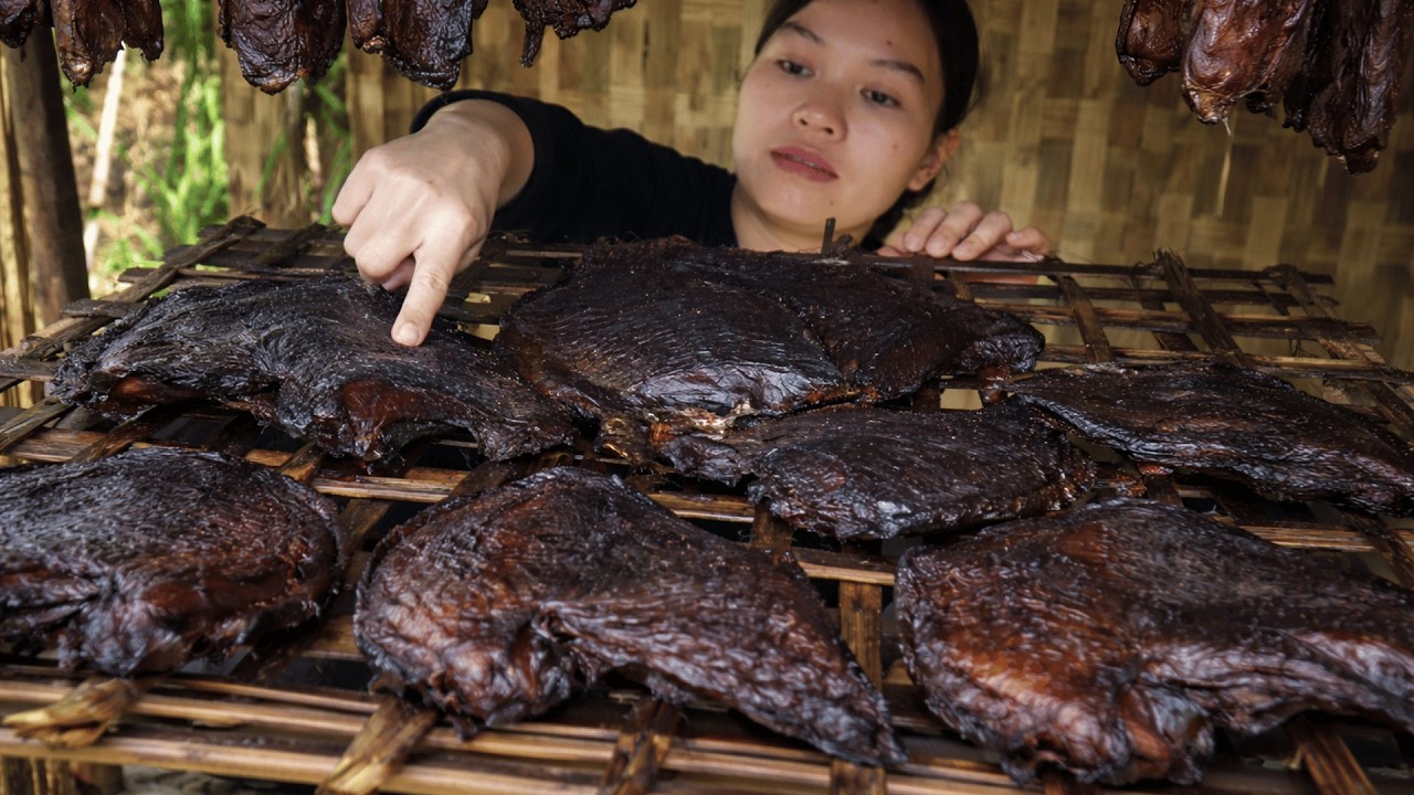 Drying Fish & Making Sour Fermented Fish | Traditional Food Preservation & Peaceful Rural Life