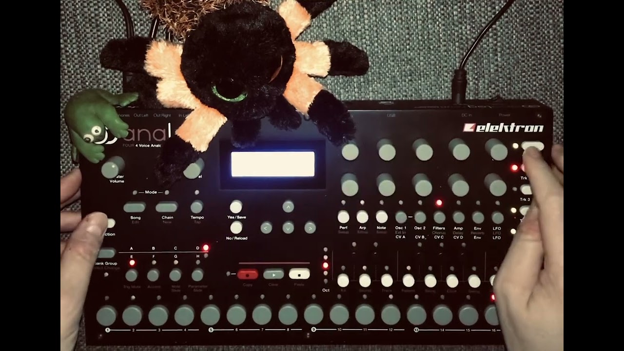 Analog 4 MK1 (psytrance session 2)