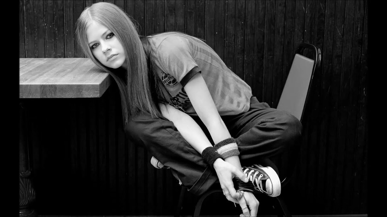 Avril Lavigne - Naked (Slowed&Reverb)