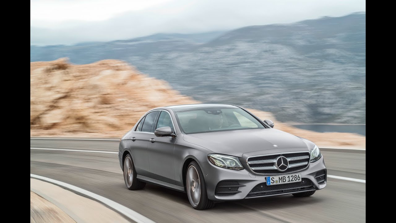 2017 Mercedes-Benz E400 4MATIC Onboard Estoril Racetrack