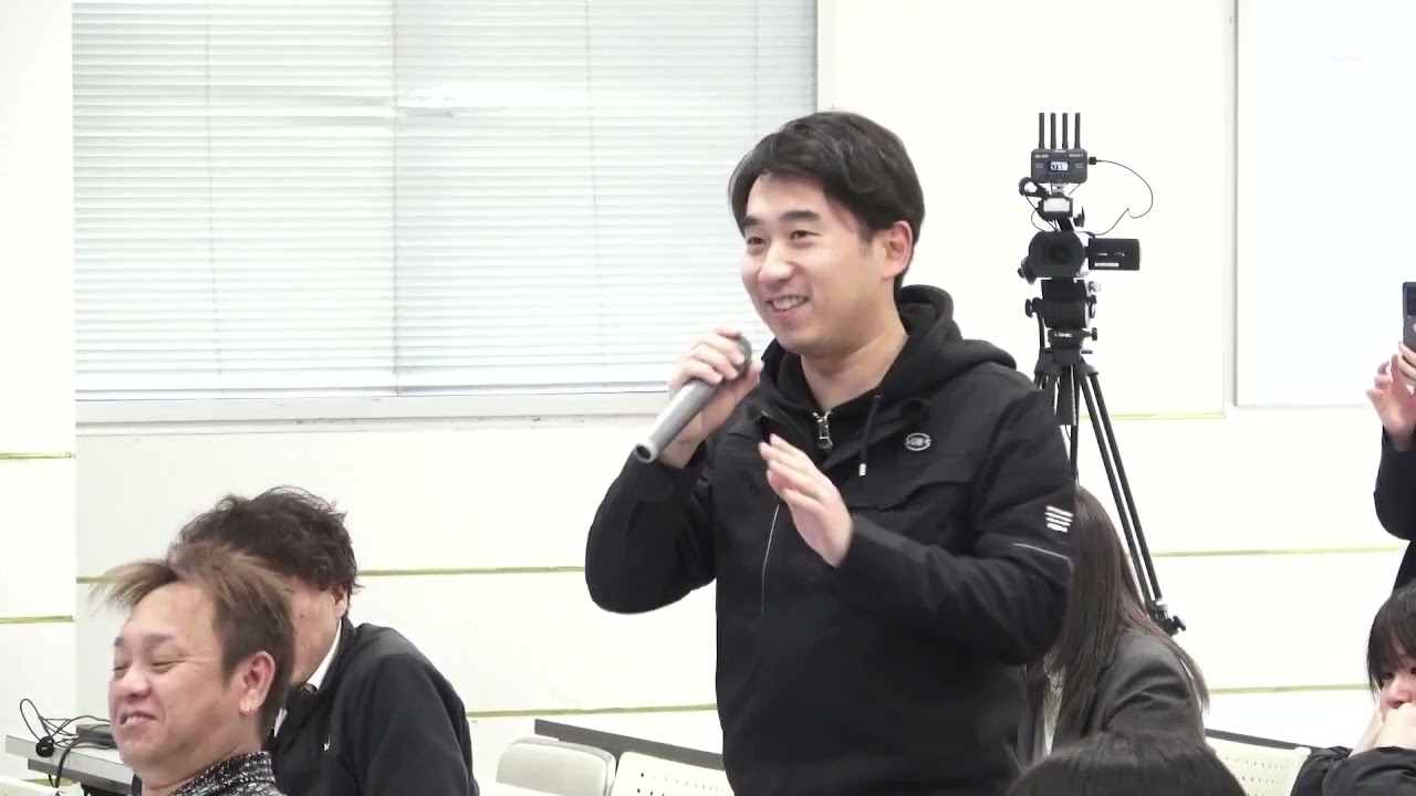 チームALE：令和の茶の間 ～メタバースで叶える家族の休息～ 【ITビジネス学科 2025年度 卒業制作発表会】