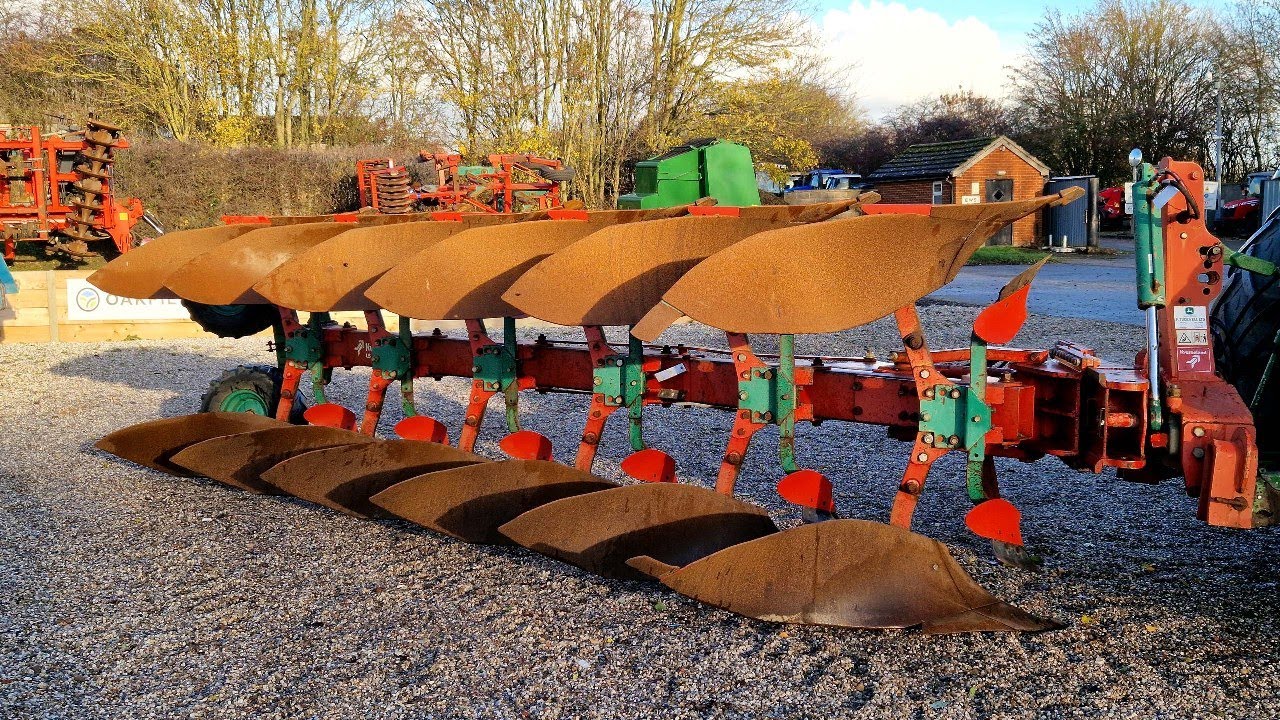 Kverneland LB85 300 28HD 6 Furrow Plough 21841