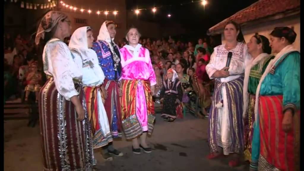 Le village IBOUYESFENE fête la circoncision de ses enfants - Août 2013 (Partie 03)