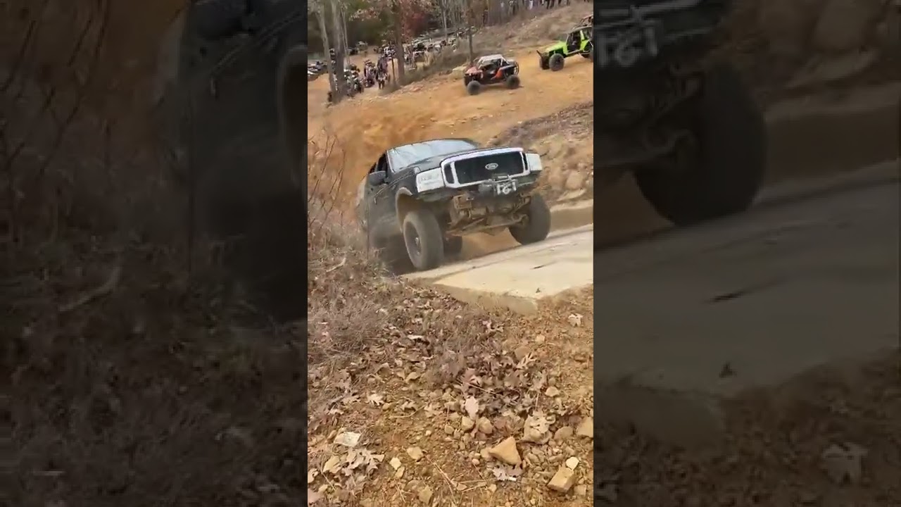 Ford excursion Offroading 😍🔥💯| #excursion #shorts #short