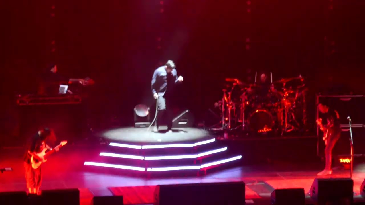 Deftones - Live in San Francisco, CA - 2022.04.18 [Full Show]