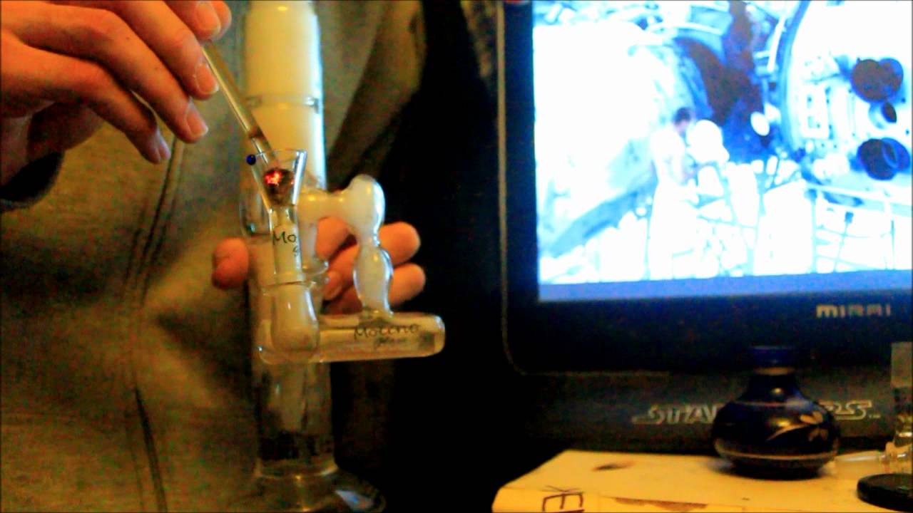 smokekillah420 bong rip entry!