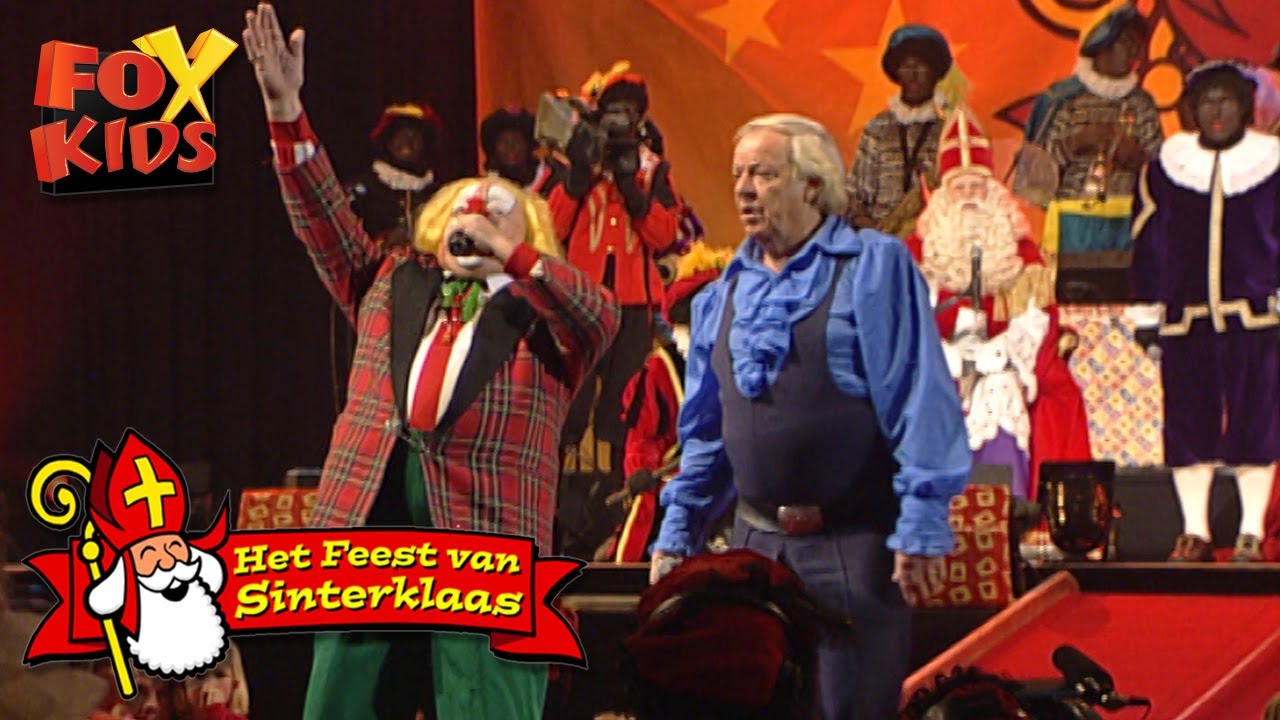 LIVE: BASSIE & ADRIAAN - HALLO VRIENDJES + GROOTMOEDERSTIJDMEDLEY (2002) @ Het Feest van Sinterklaas