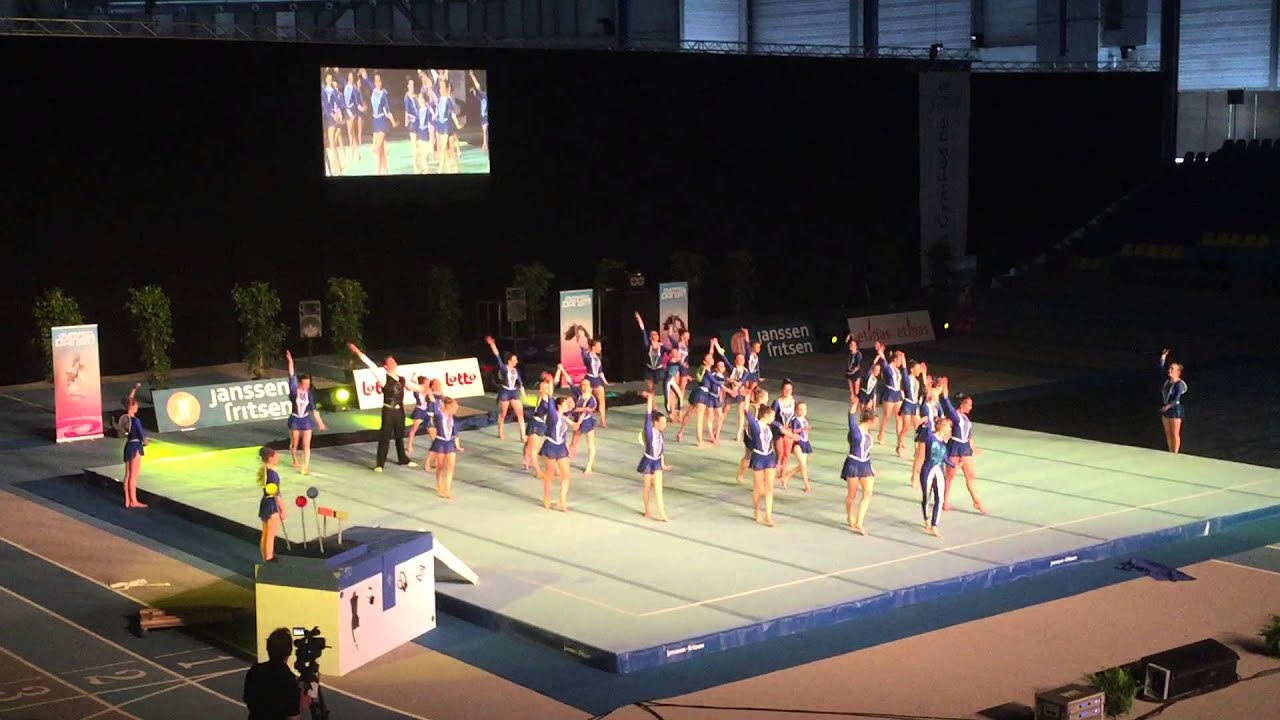 Turnclub Olympia Merelbeke 2015 sur mesure