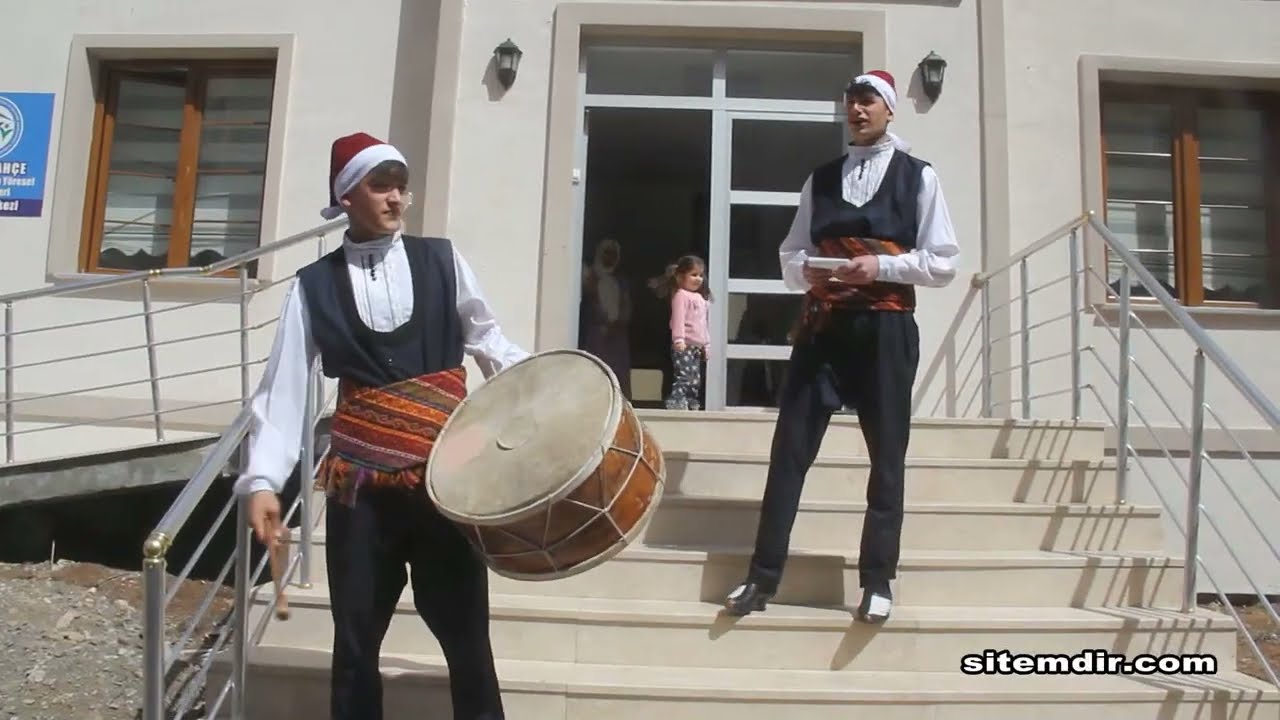 Sivas Hafik yöresel Ramazan Davulcusu