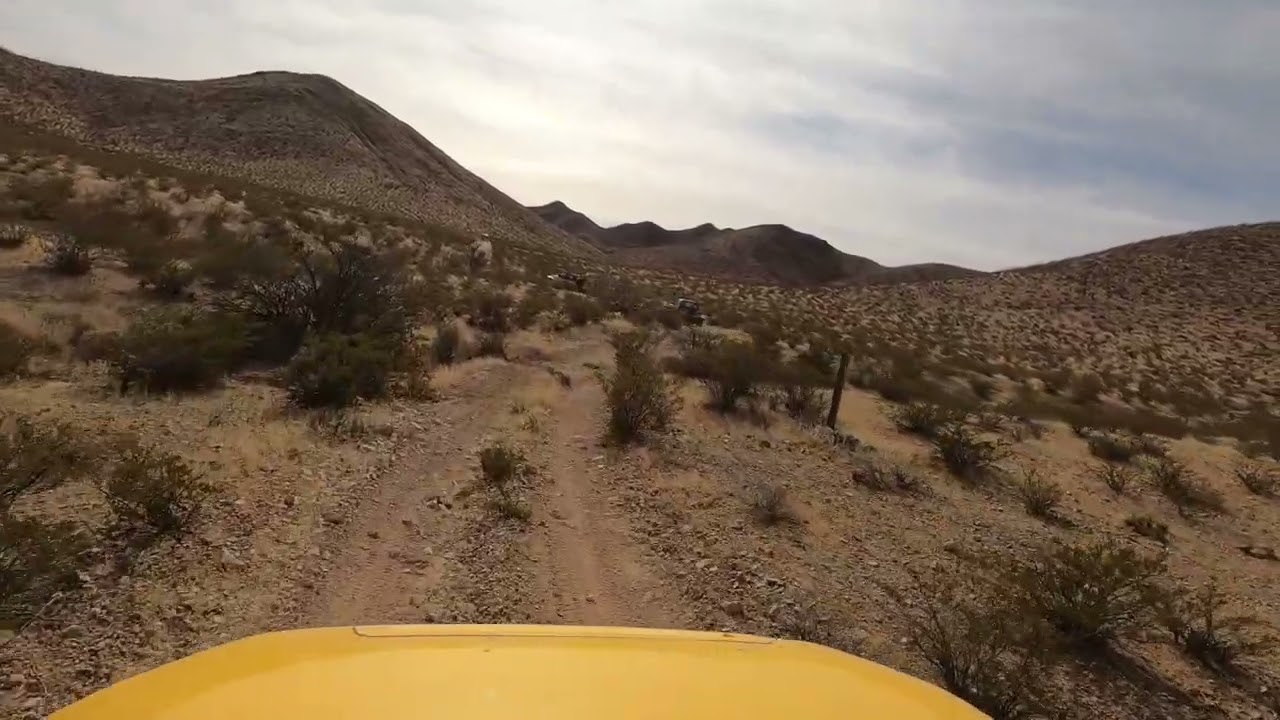 FJ Sandcrawler w/ Desert Mountain 4WD Club (Orogrande, NM) pt. 1