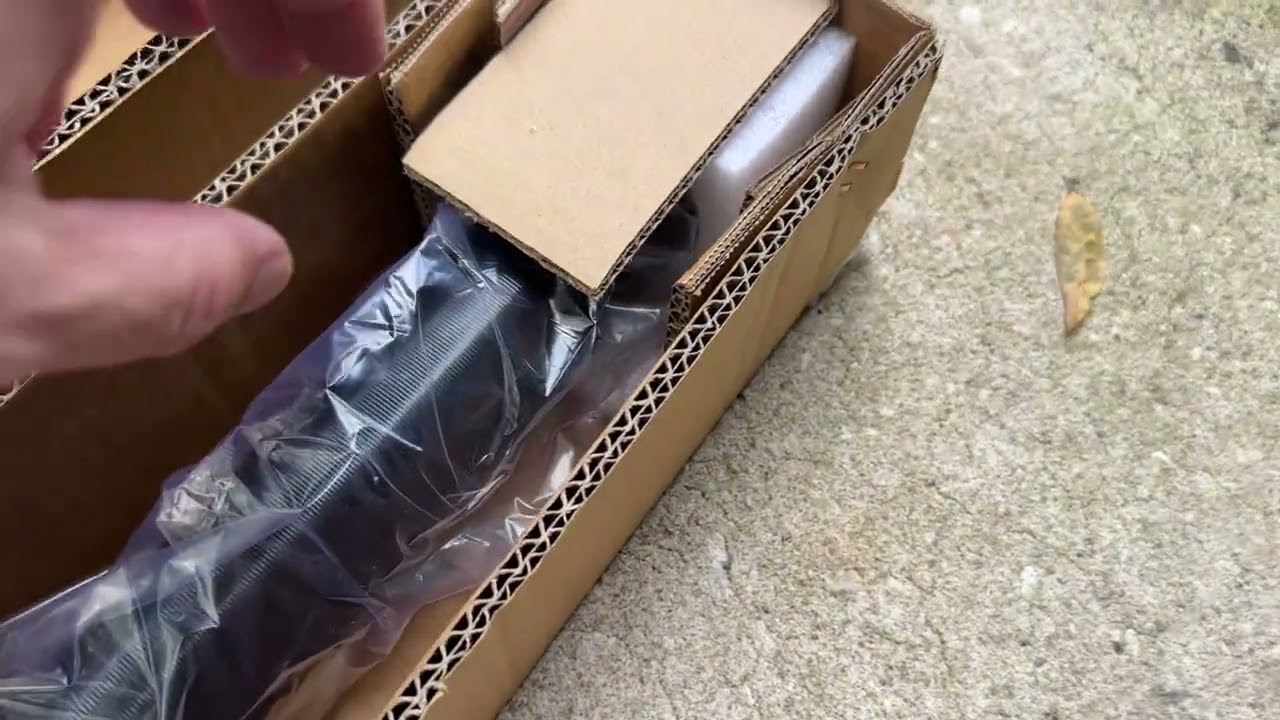CAP Barbell 7 ft. Olympic Bar: How This Huge Bar Gets Delivered
