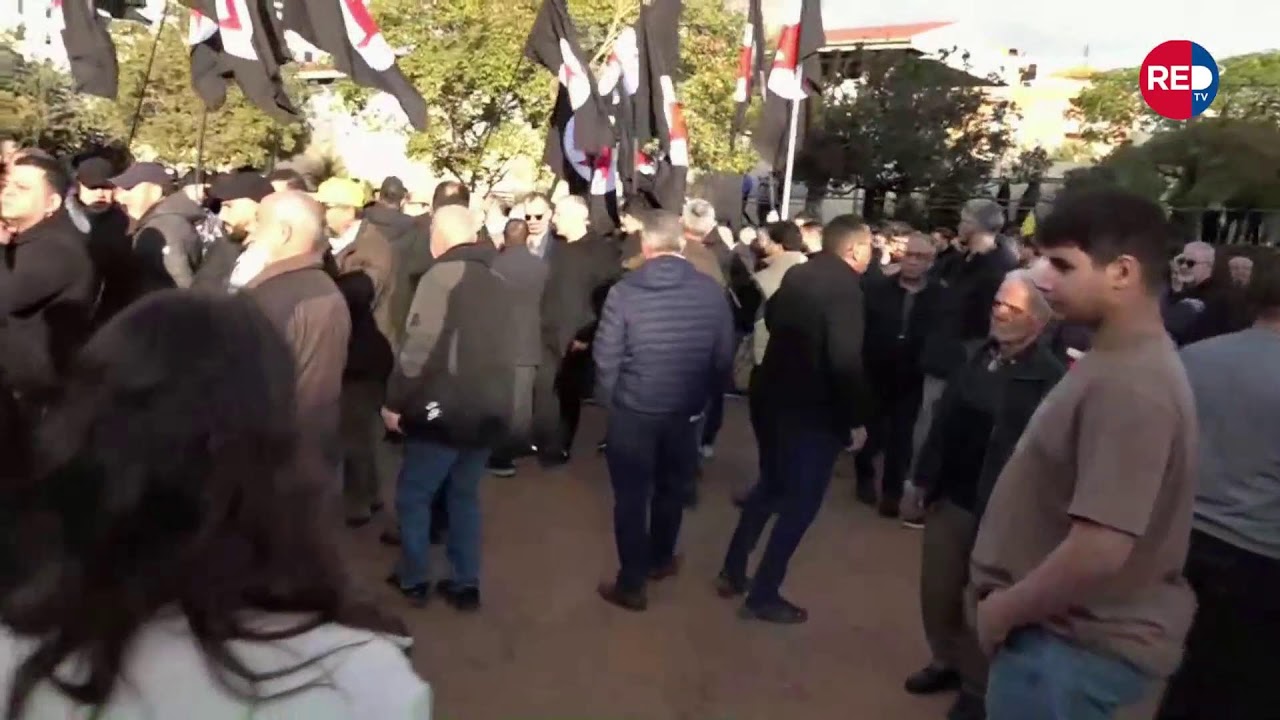 تجمع امام مبنى الاسكوا تنديدا بالعدوان الاسرائيلي على لبنان