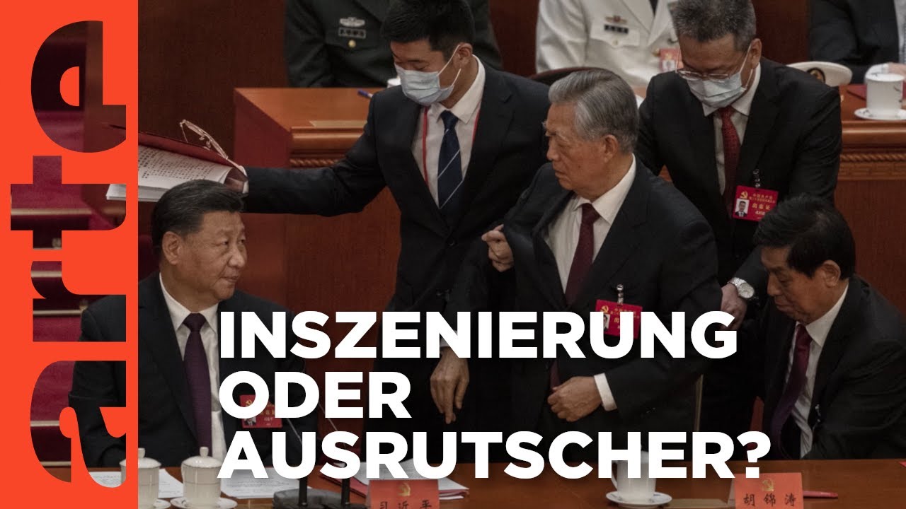 China: Ex-Staatschef live aus Saal gef&uuml;hrt | Mit offenen Augen | ARTE
