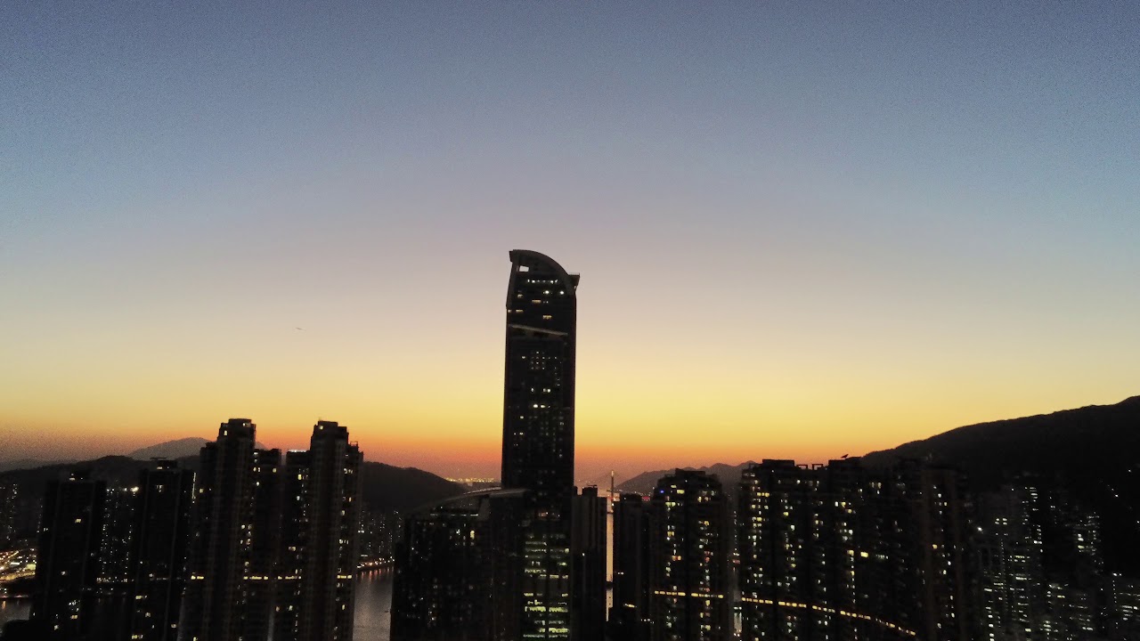 Parrot ANAFI -  ONE NIGHT IN TSUEN WAN (The flying 4K HDR camera)