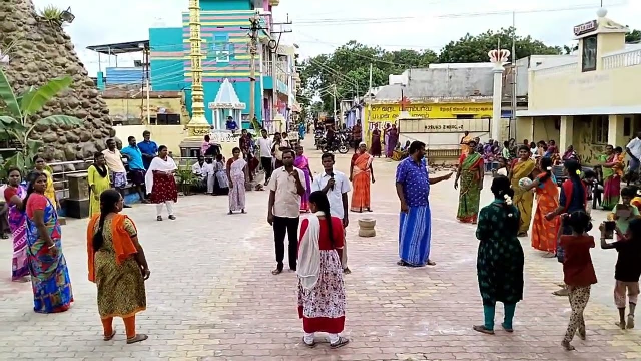 இசையில் பந்து கடத்துதல் / பொங்கல் விளையாட்டு போட்டி 