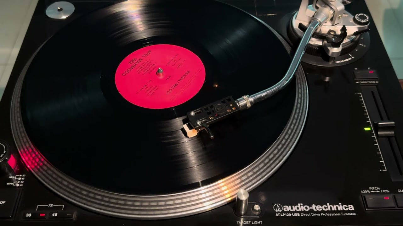Majhe Majhe Mone Chai Kumari Booke | Apel Mahmud | Bangla Songs (Radio) By Lp Record