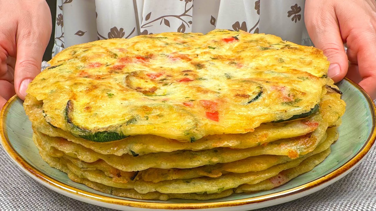 Просто натрите на терке 1 кабачок и 1 картофелину! Я никогда не готовила такую ​​вкусную еду.