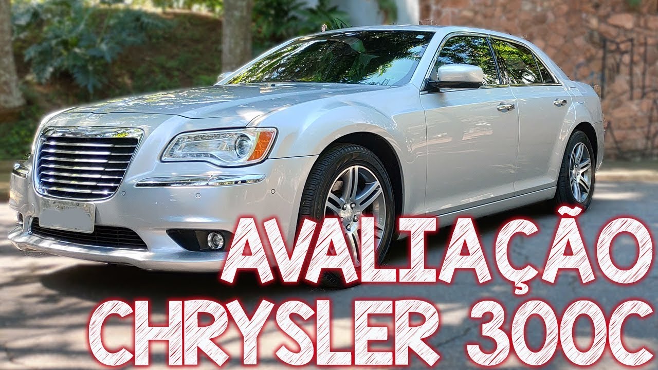 Avaliação Chrysler 300C V6 2012 - um sedã de luxo de verdade!