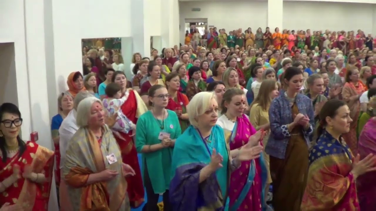 Sabko Dua Dena Arti Sahastrar Puja Moscow Russia 08 May 2023