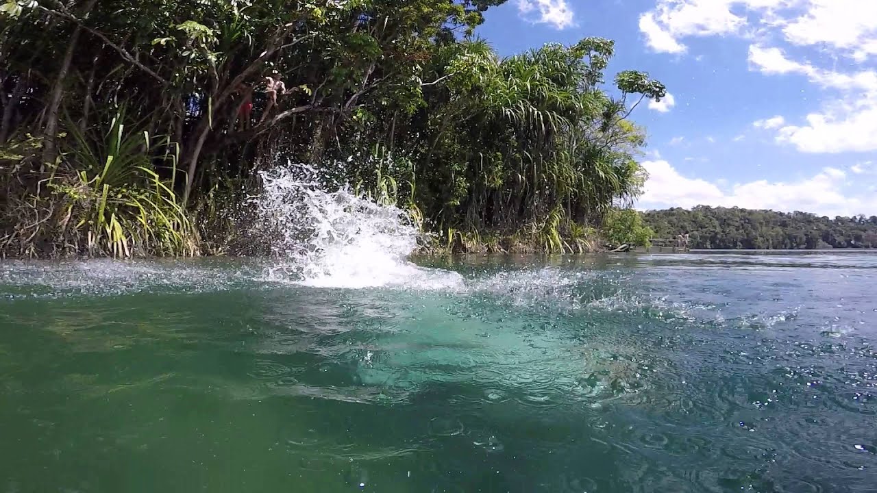 Lake Eacham, part 4