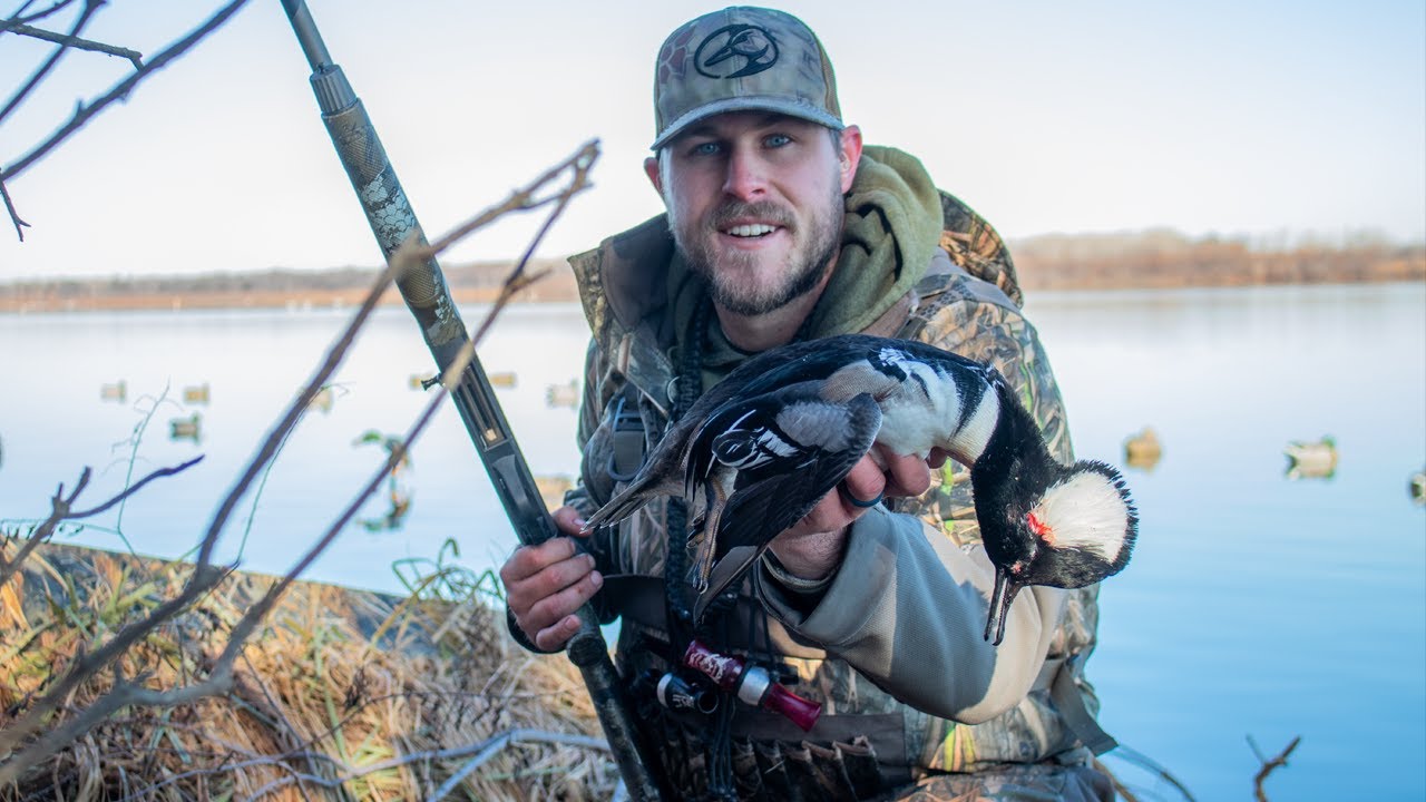Running Traffic On A PUBLIC Lake | 20 GAUGE HUNT