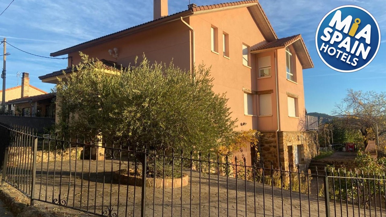 La casa de Serafin y Manoli | Torrecilla en Cameros, Spain | Hotel Review 🛏️