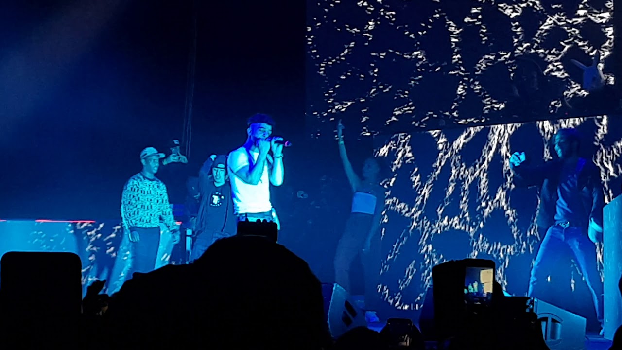 Z.e - Ungefär (Live)