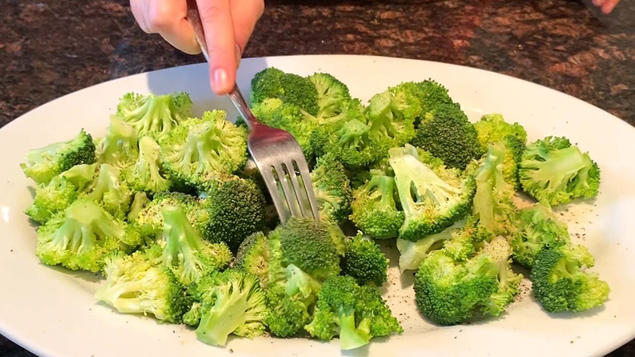 Microwave Broccoli Recipe - How Long To Cook Broccoli In The Microwave - Microwave Steamed Broccoli